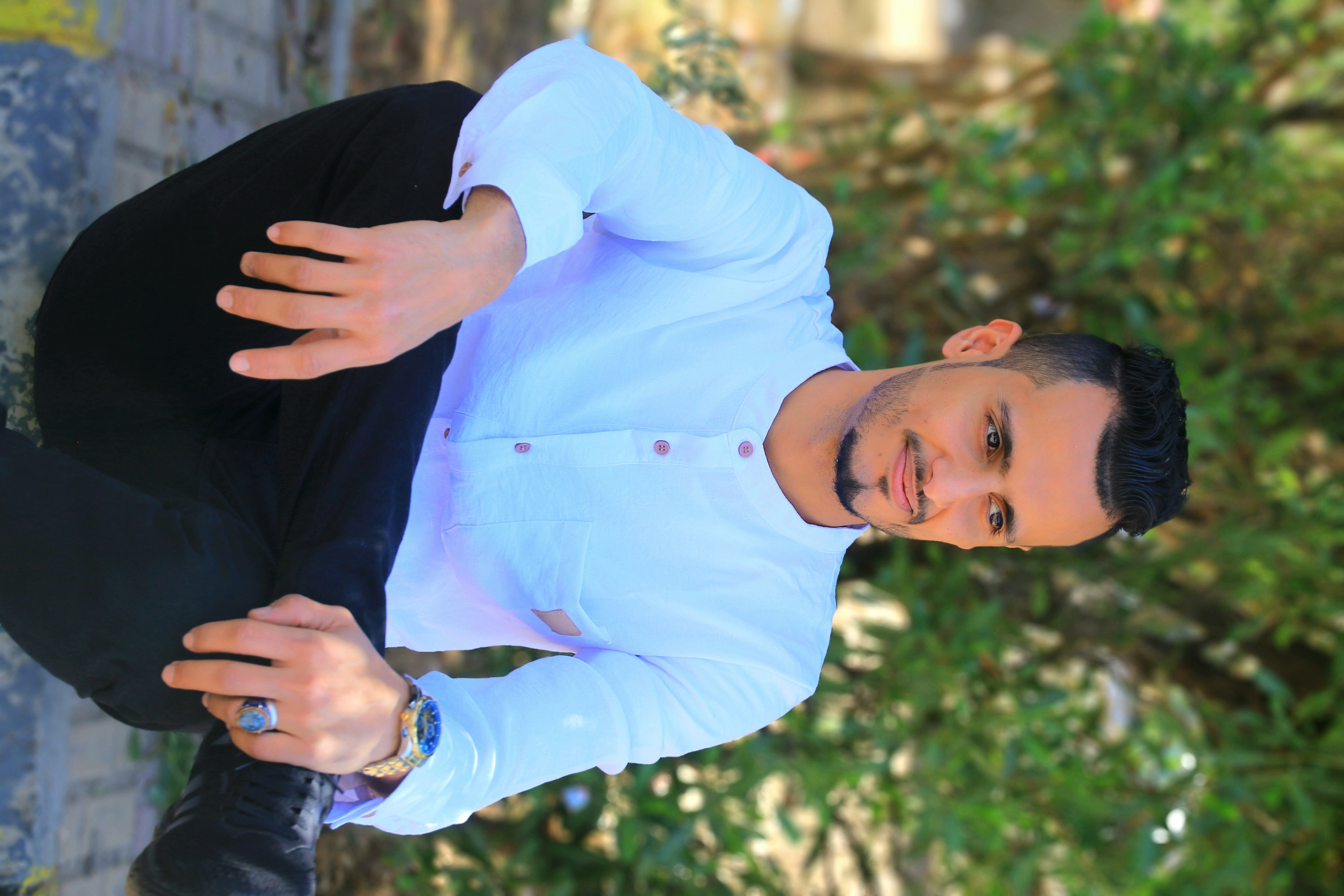 صورة المطور